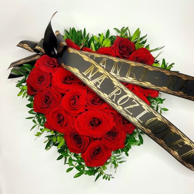 Vypichované smuteční srdce č. 60