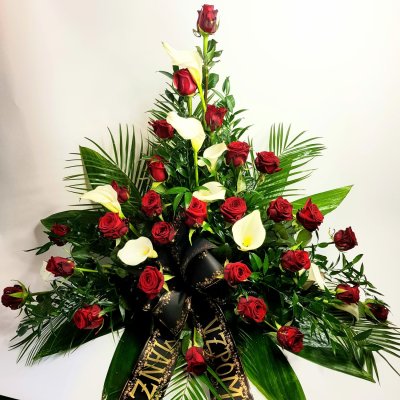 Smuteční kytice vypichovaná č. 55