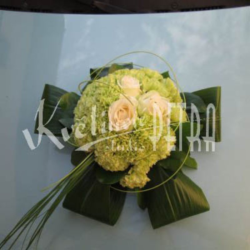 Wedding arrangement for car No. 148