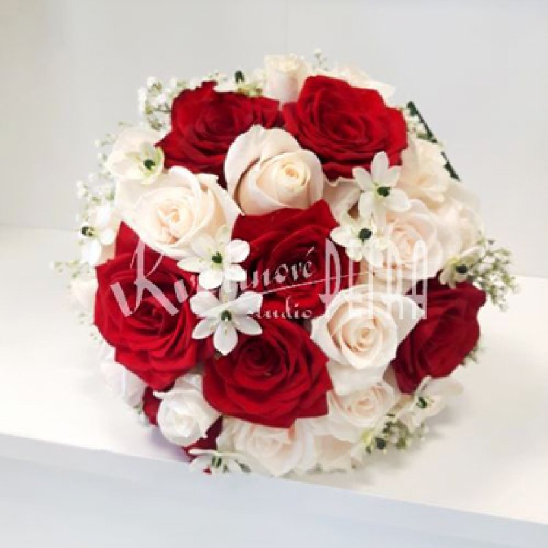 Brautstrauß rund Nr. 271