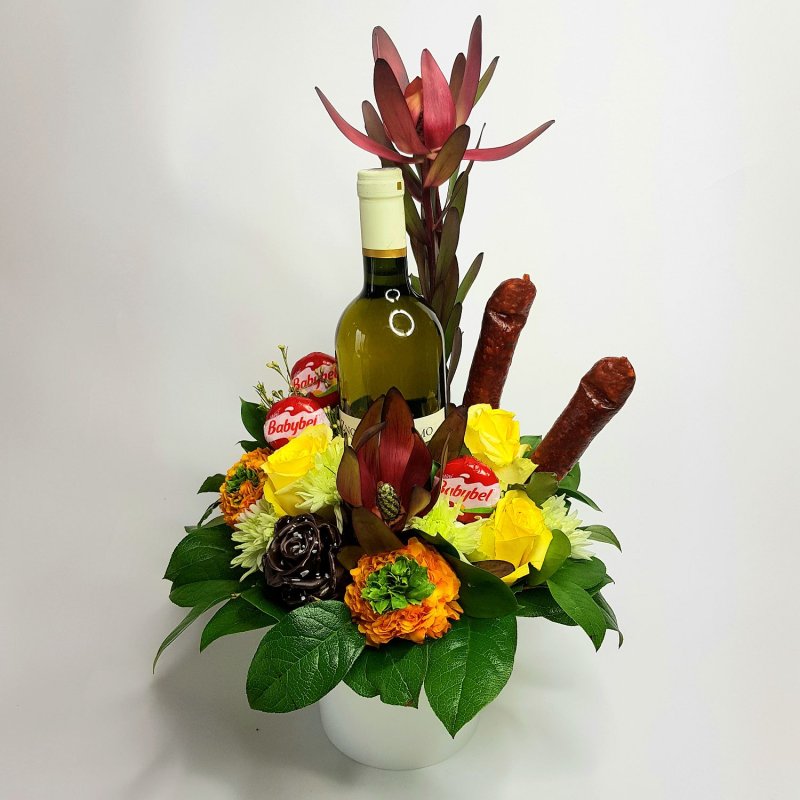 Gift punched arrangement Nina