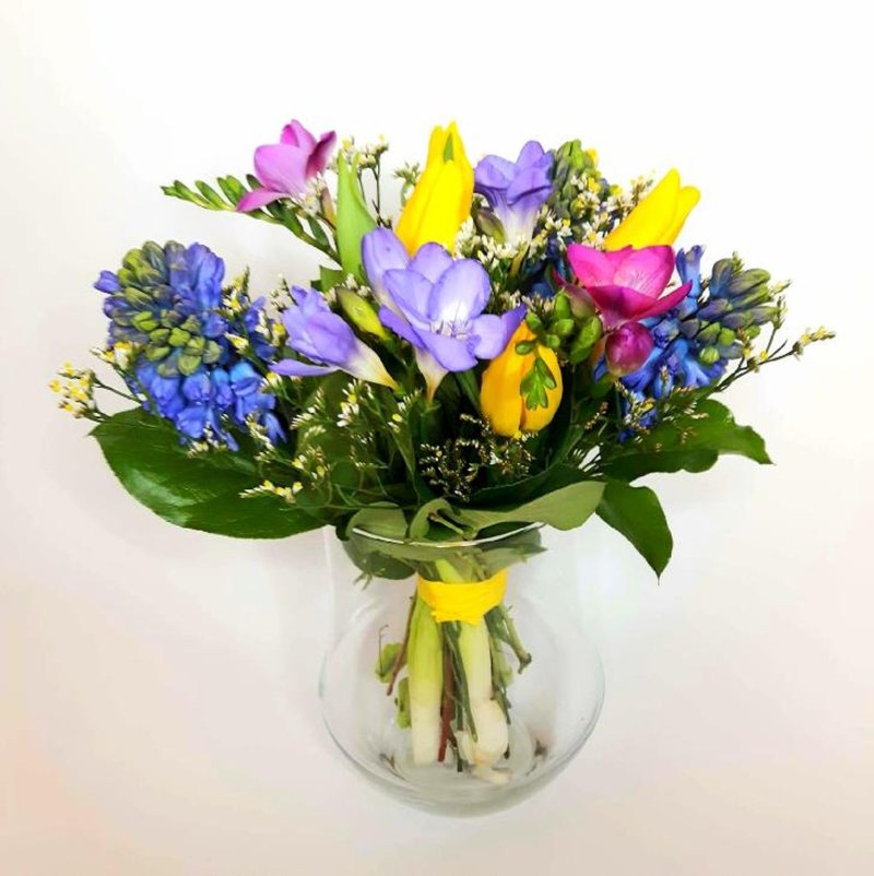 Frühlingsstrauß Miroslava