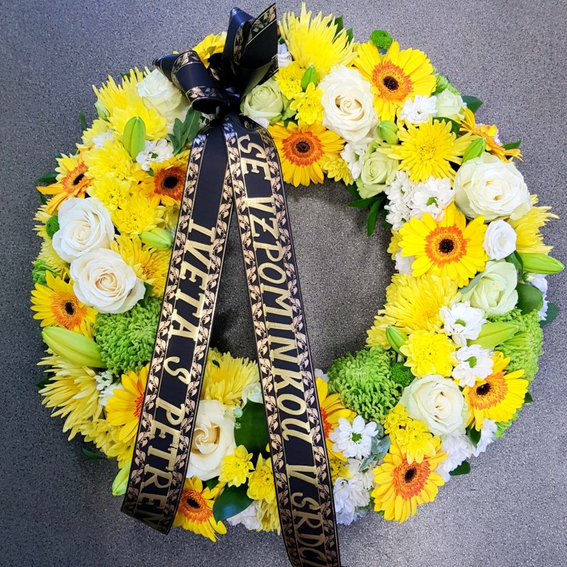 Trauerkranz durchbohrt Nr. 30