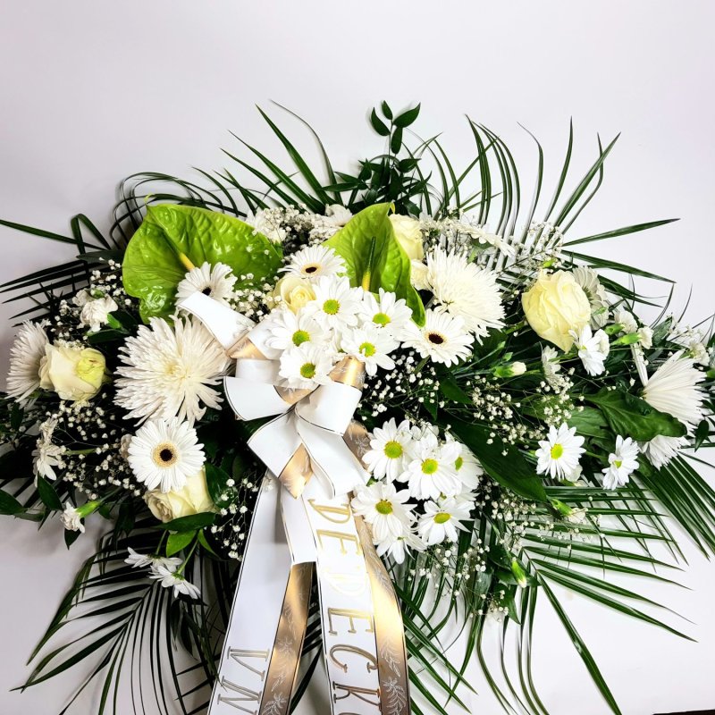 Durchbohrter Trauerstrauß Nr. 46