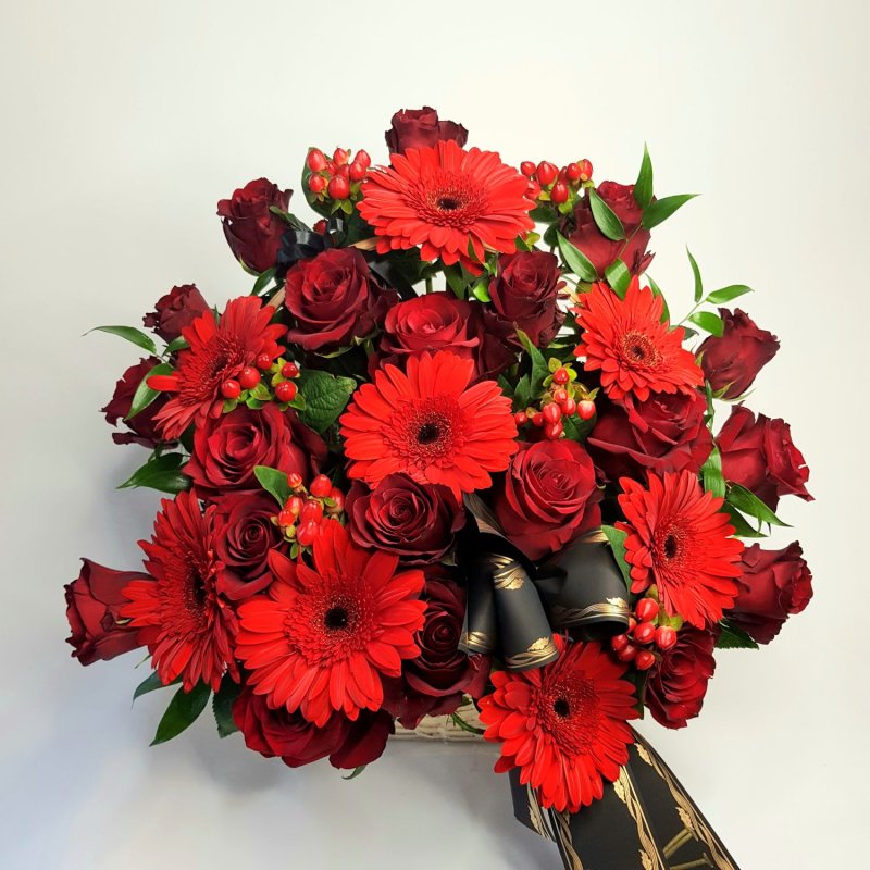 Trauerstrauß durchbohrt Nr. 33