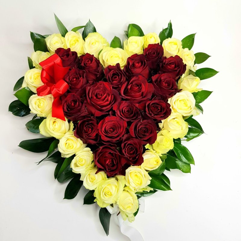 Композиція з троянд "Серце