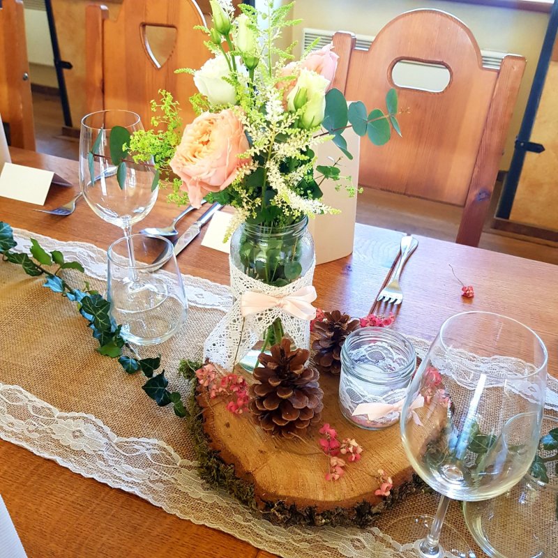 Wedding arrangement for table No.79